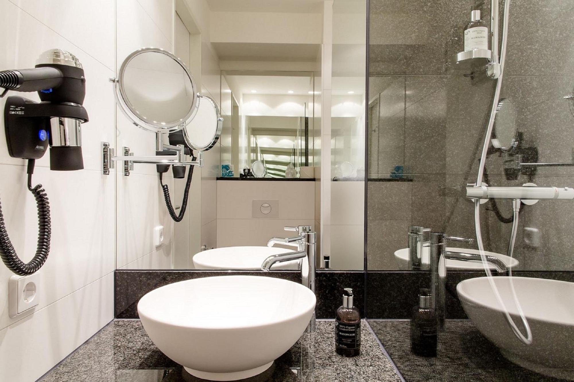 Motel One Prague-Florentinum Kültér fotó